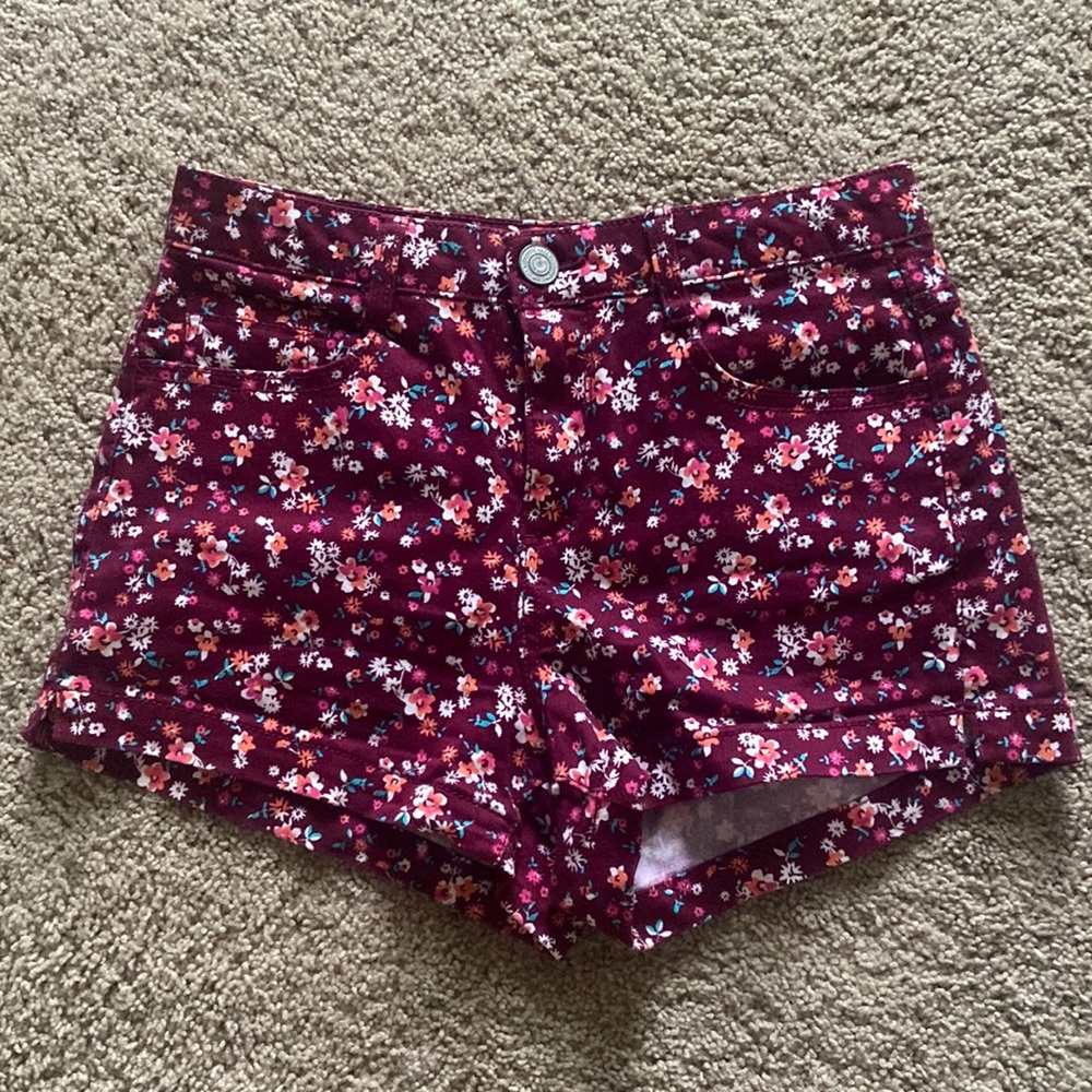 Floral fashion shorts
